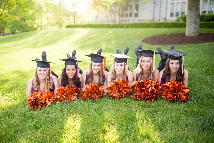 dance team world provides scholarship for dance team and dancers